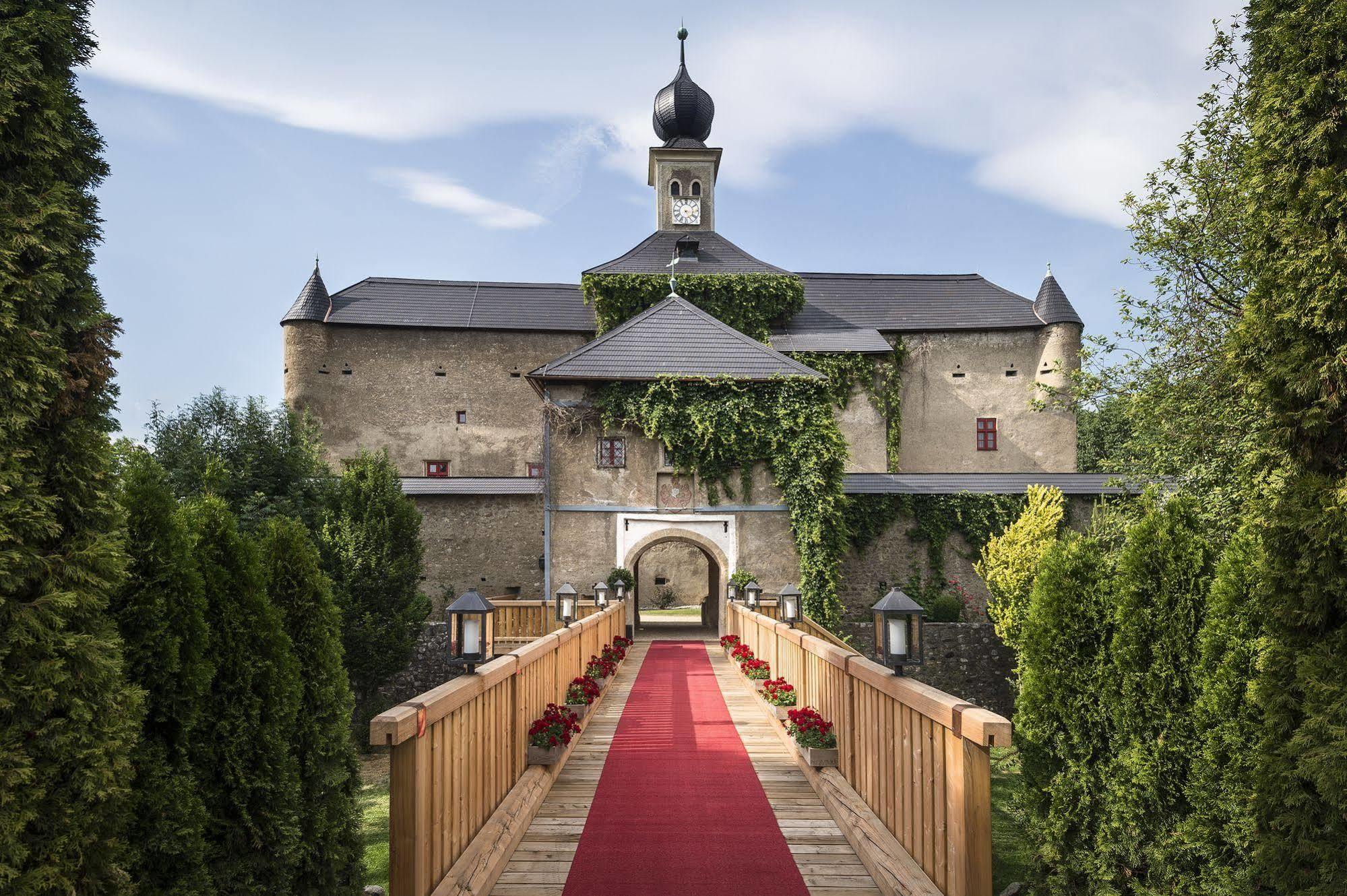Hotel Schloss Gabelhofen Fohnsdorf Dış mekan fotoğraf